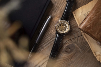 男子参加选举返乡，惊讶发现老宅被小偷洗劫一空