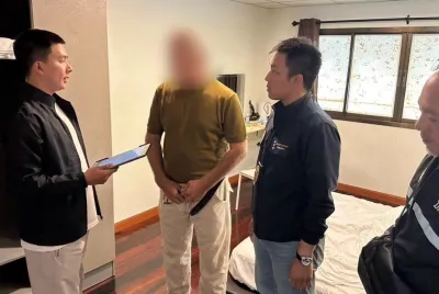 德国男子喷漆破坏公共设施，被押送帕岸岛警局