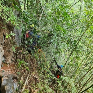 法国游客在泰游玩失踪5日后，遗体在山崖下被找到