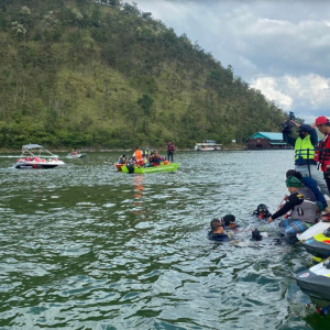 18岁少年在水坝游不慎坠水，失踪近30日后在水下约70米处被发现