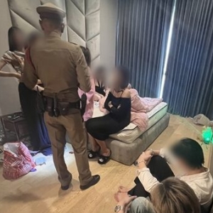 26人被捕！泰国警方突击曼谷一豪华公寓