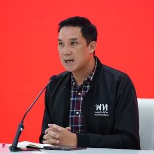 为泰党力挺英拉，援引新证据继续抗争大米质押案判决！