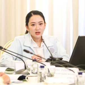 佩通坦主持边境会议 以民为本强化战备