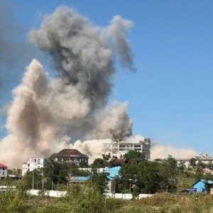 外交人士致信特朗普：泰国应向柬埔寨赔偿3000亿美元