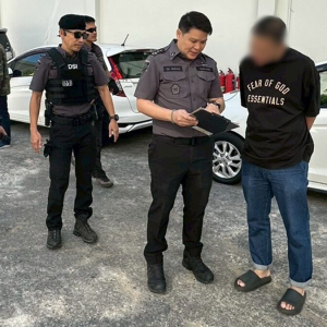 泰国突查“虹膜扫描”公司,虹膜数据疑遭跨境转移