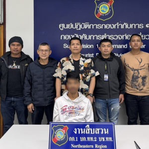 440,000粒冰毒案告破,通缉嫌犯藏身公寓被擒