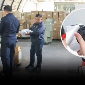 曼谷查获10万套非法监控及2万SIM卡价值1亿泰铢